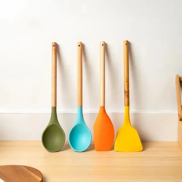 4 Pcs Heat Resistant and Non-stick Wooden Handle Silicone Utensils Kitchen Gadget Tools Spatula and Scoop