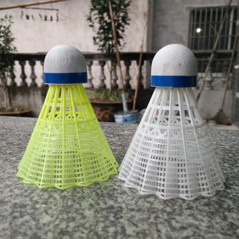 Желтый пластиковый Волан для бадминтона