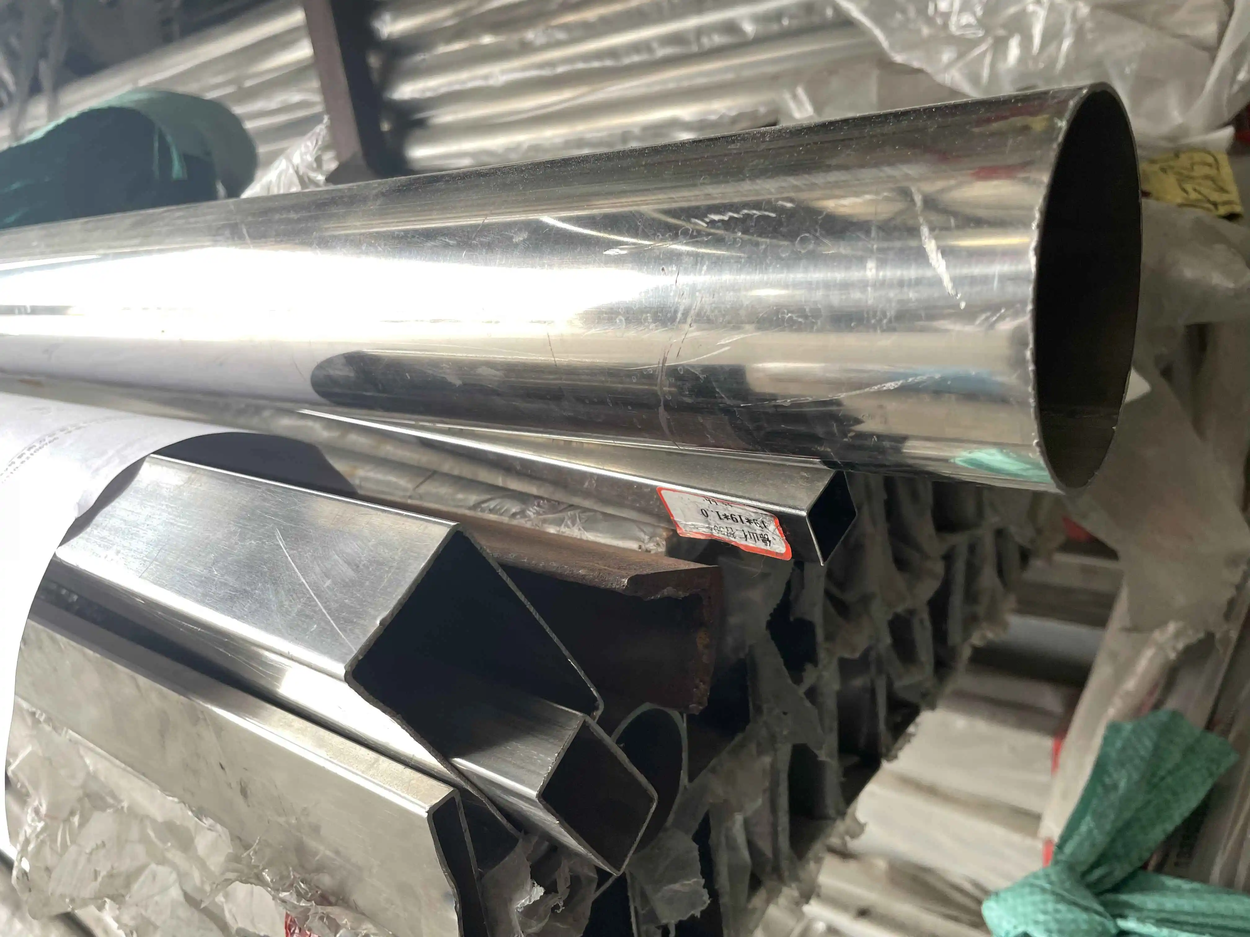 Guaranteed quality proper price 304 321 316 301 310S construction Stainless Steel Pipe from ISO Certificated Manufacturer
