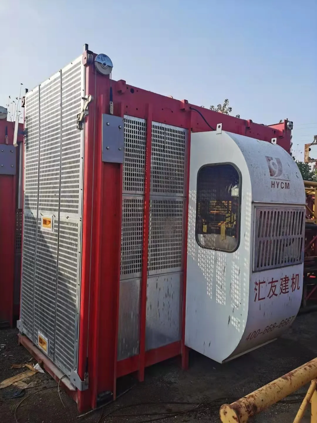 Used construction elevator  second hand construction hoist