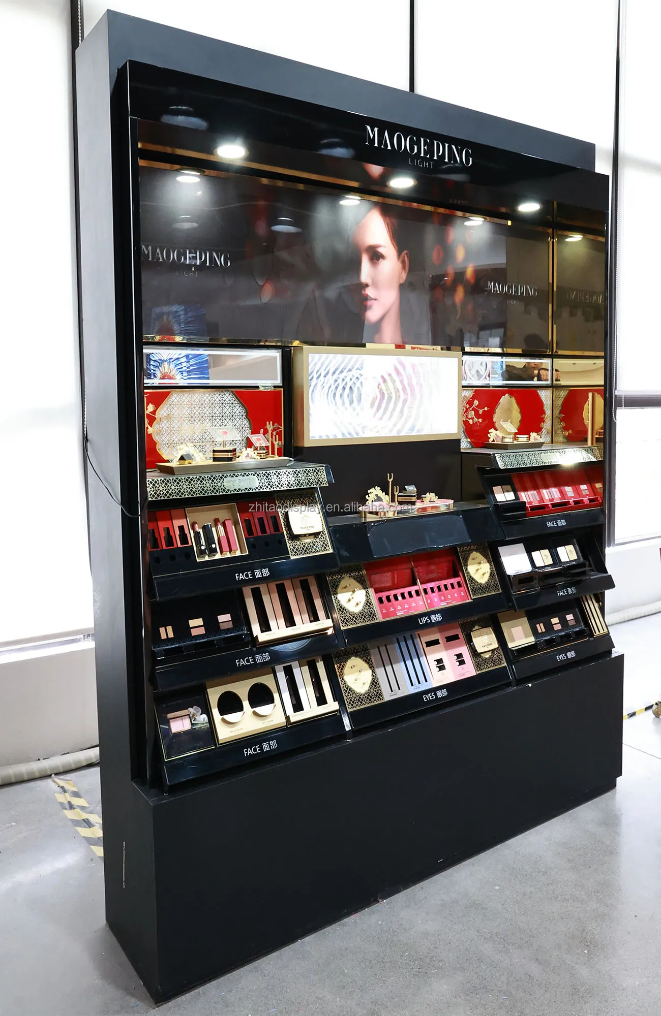 Luxury retail beauty store cosmetic store furniture make up wallbay display
