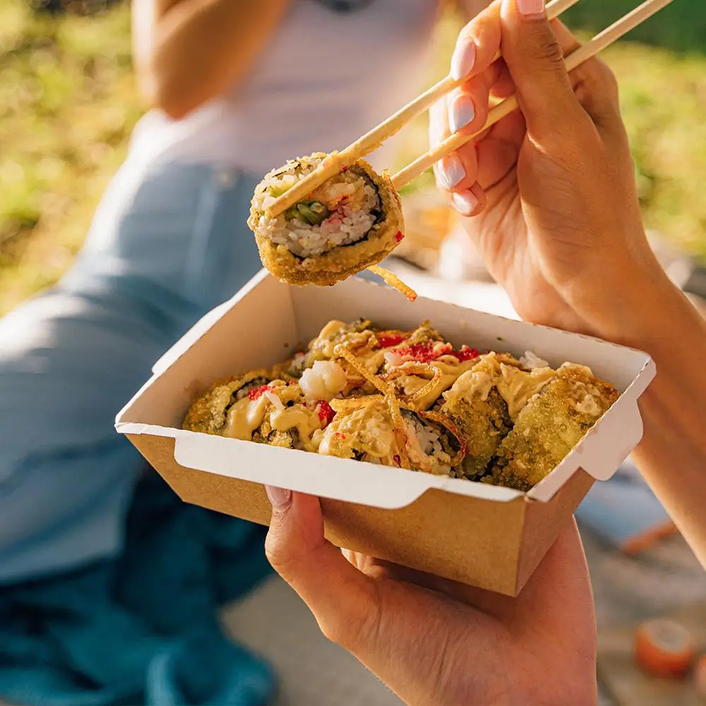 Custom food takeout delivery packaging korean disposable take away croissant lunch kraft paper sandwich box with window