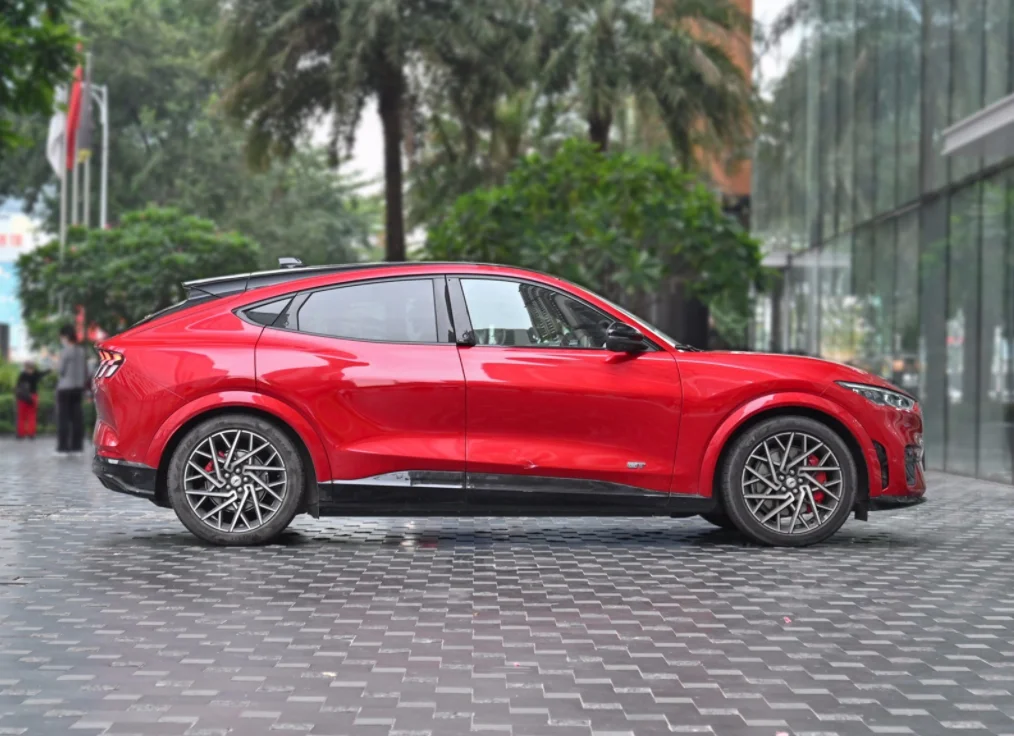 2023 Ford Mus Mach-e Ev Car High Speed and Long Range With 5seats and 4wheels New Energy Used Car in Stock
