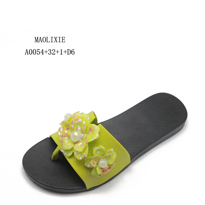 Wholesale summer beach hawai chappal Ladies Flower Sandals casual comfort women Flip Flops Slippers