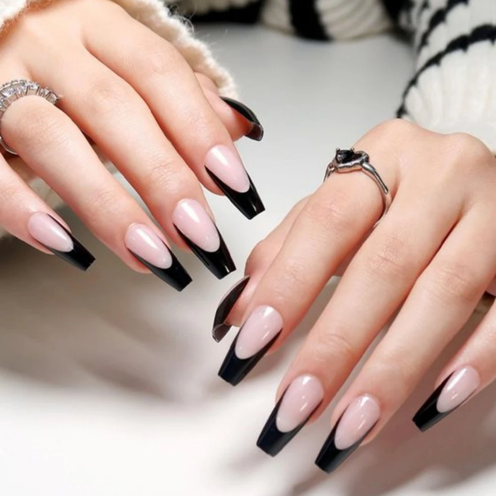 Press on Nail Tips Black and White Fake Acrylic Artificial Fingernails Salon Quality Press On Nails