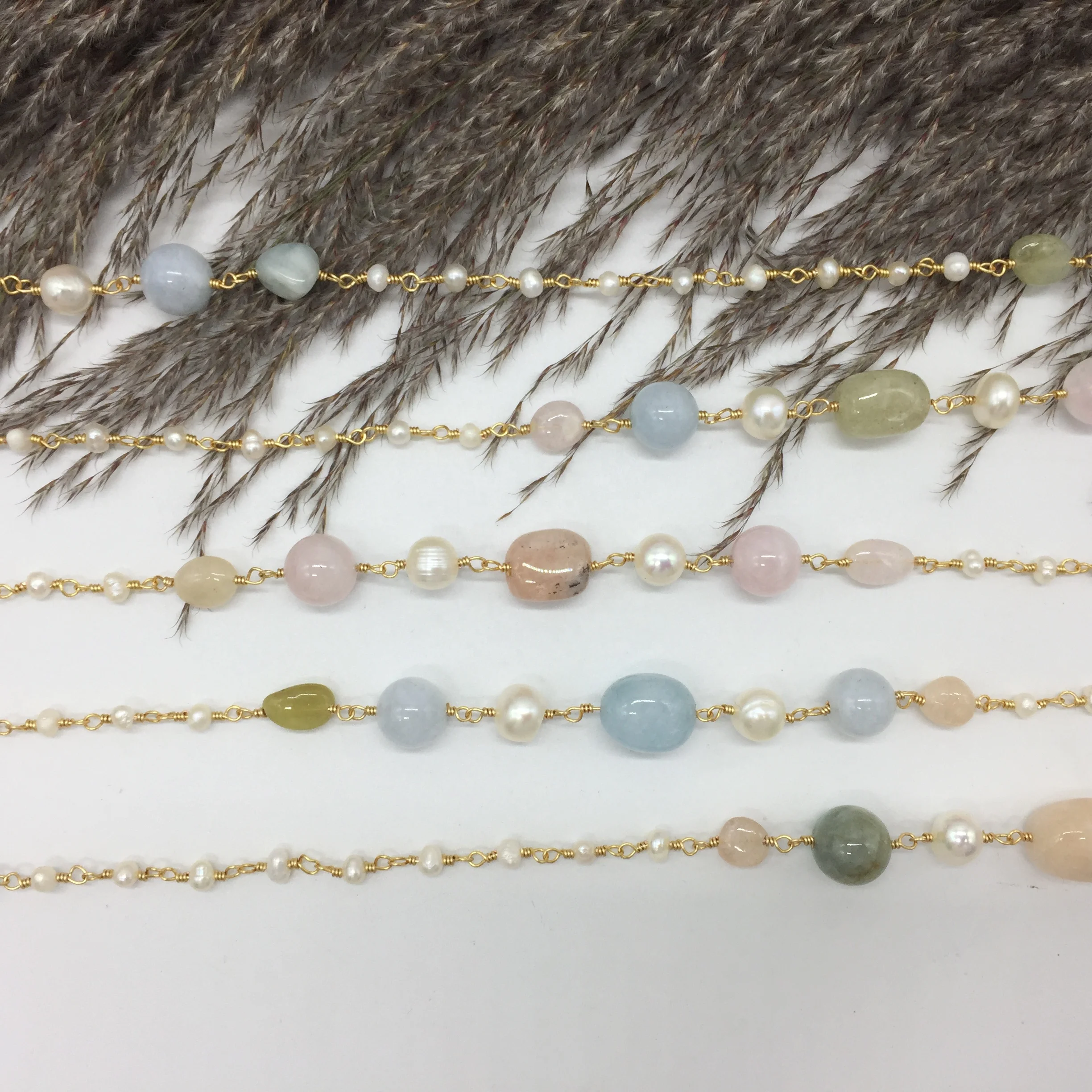 Wholesale 2020 Latest Design Mix Color Gemstone Handmade Beads Wire Wrapped Rosary Chain Roll