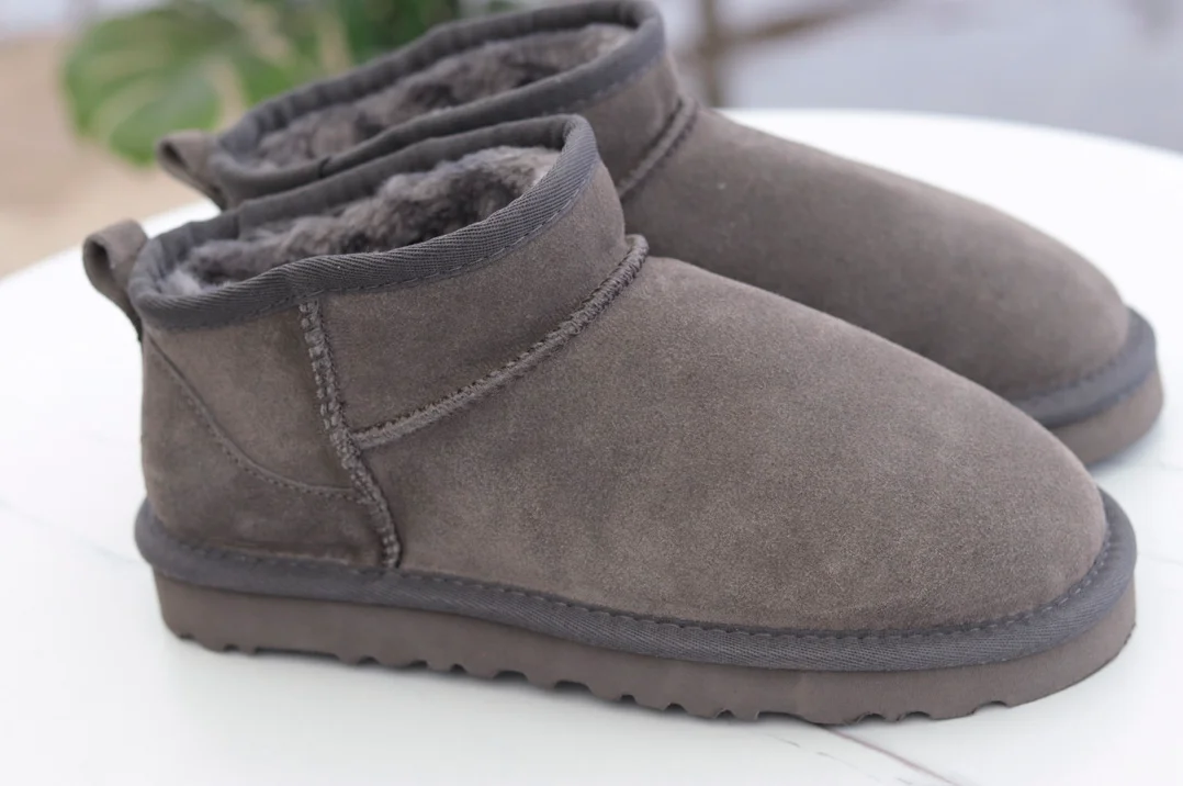 Oem Logo Classic Low Tube Ultra Mini Short Boots Wholesale Fall Winter Fur Classic Women Boots