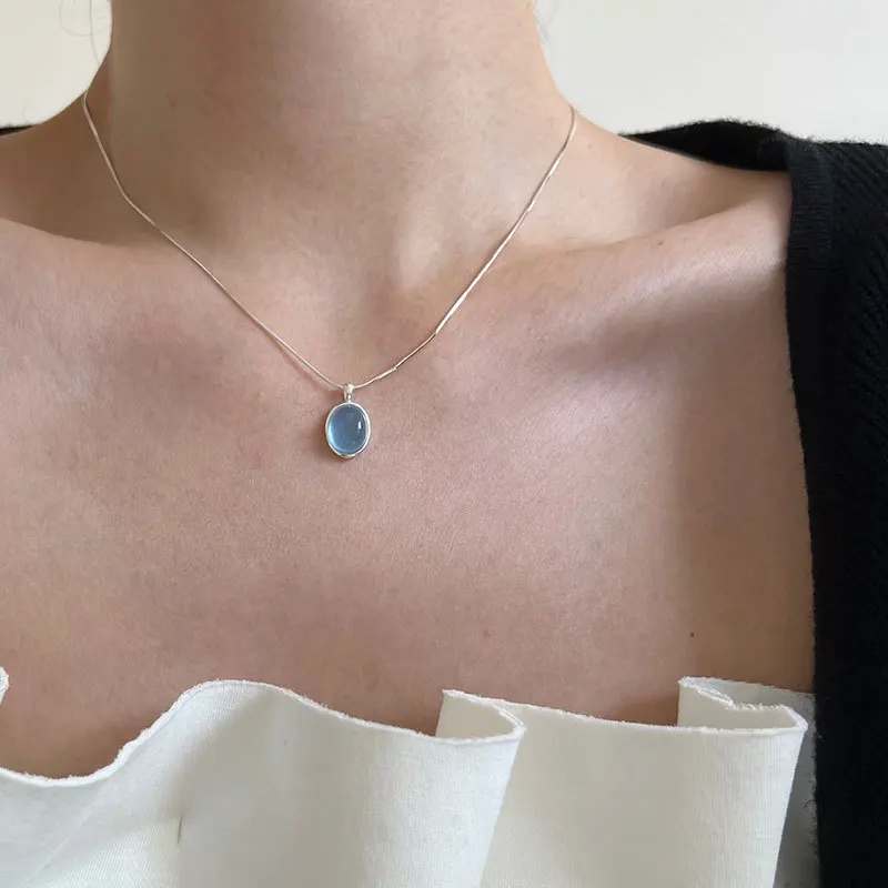 Beautiful Snake Chain Blue Natural Stone Pendant Necklace Delicate S925 Silver Oval Moonstone Necklace For Girls