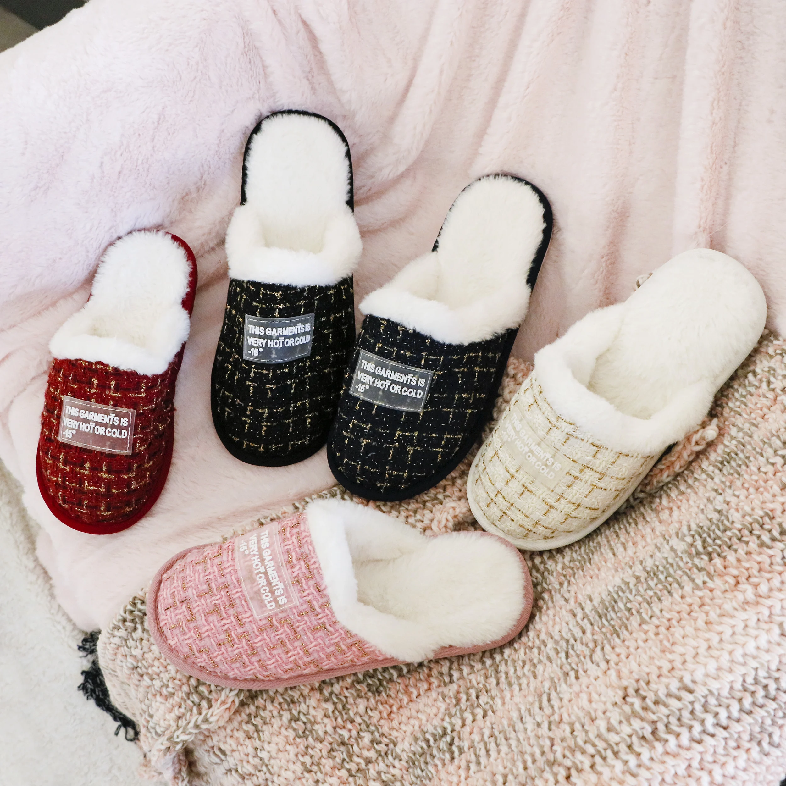 OEM Cheap Winter New Fluffy Fury Plaid style Korean PVC Non-slip Ladies Slippers Sandals