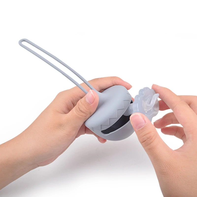 Cartoon Acorn Shape Soft Flexible Silicone Pacifier Holder Case For Baby Pacifier