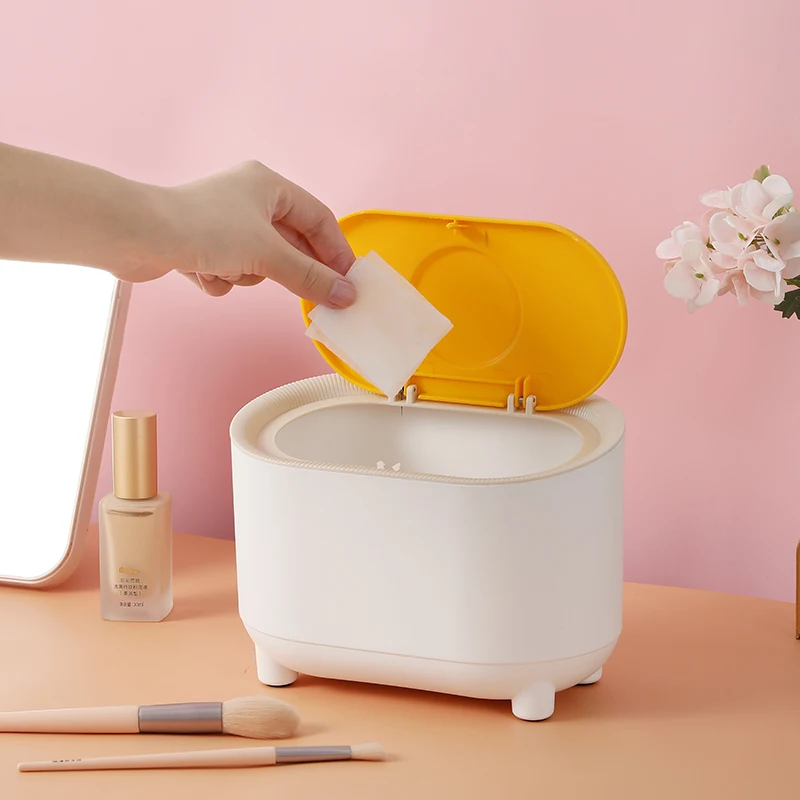 New Car Accessories Plastic Mini Rubbish Cans with Lid Automobile Waste Dust Bucket Garbage Bin Car Trash Can