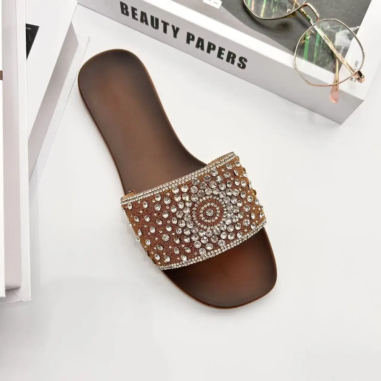 Custom Logo Square Toe Slip On Sandals Femme Summer Luxury Rhinestone Slides Slippers Lightweight Anti Slip Casual Flat Sandals