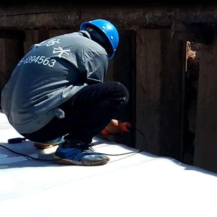 PE Self-Adhesive Waterproof Roofing Membrane Coil-Shaped 2mm Thick Rolls Flat Roof Leakage Protection Hotels Buildings Asphalt