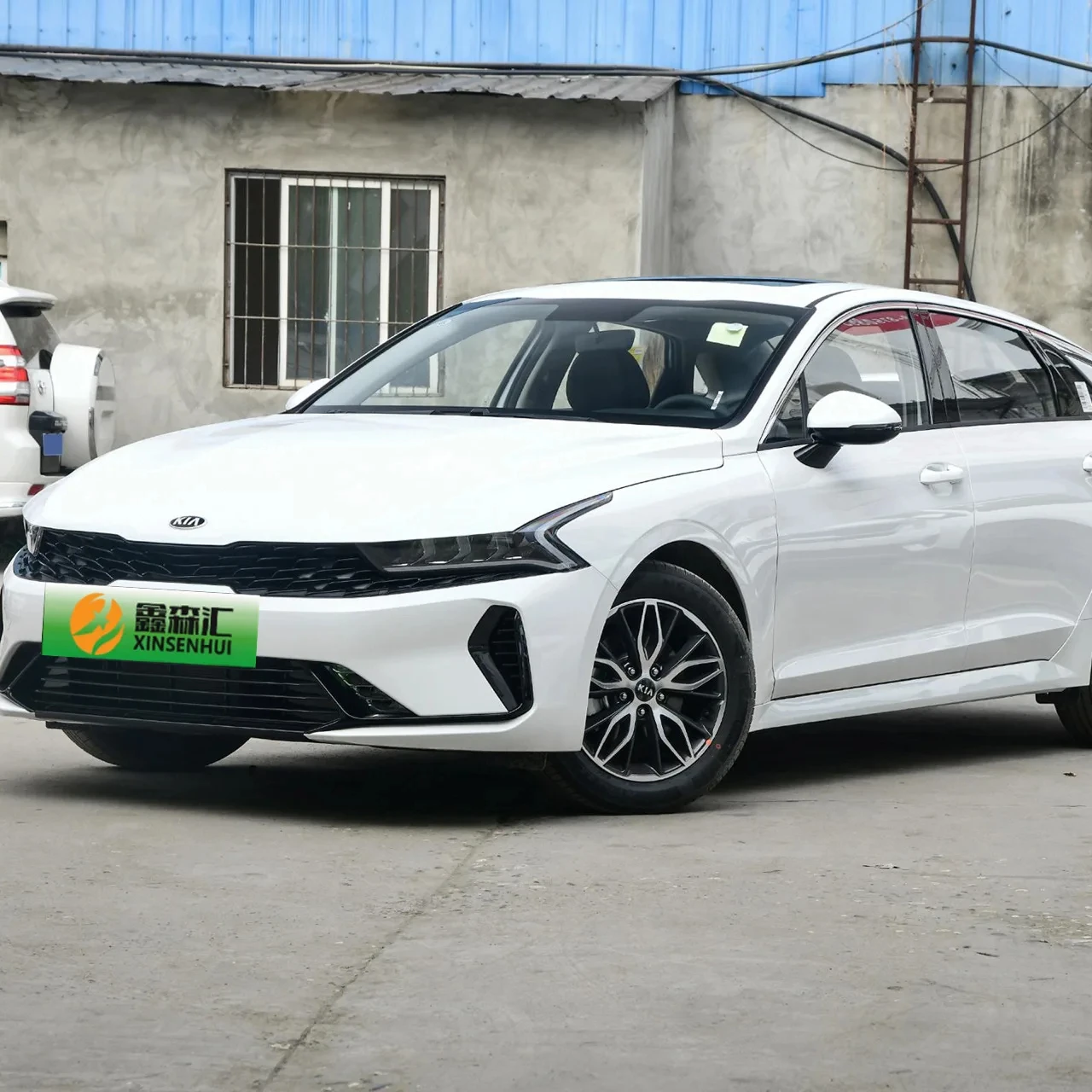 Лидер продаж, 99% новый экономичный бензиновый автомобиль, дешевый спортивный седан Kia K5 100 миль, Подержанный автомобиль для выставки, в наличии