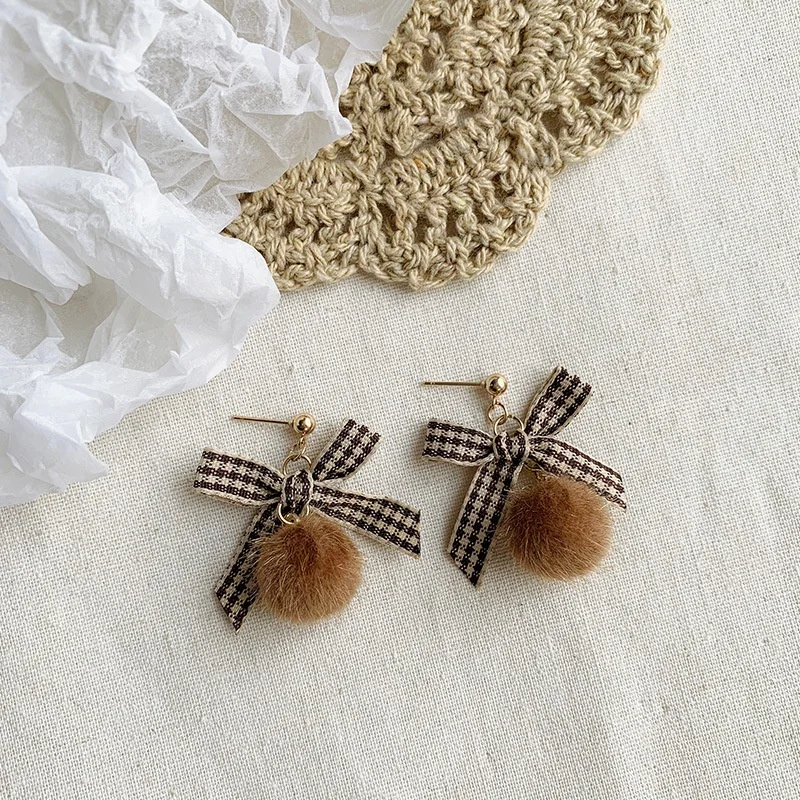 2023 Korean Leopard Mink Fluffy FurBall Heart Drop Earrings For Women Autumn Warm Winter Fashion Jewelry Wholesale