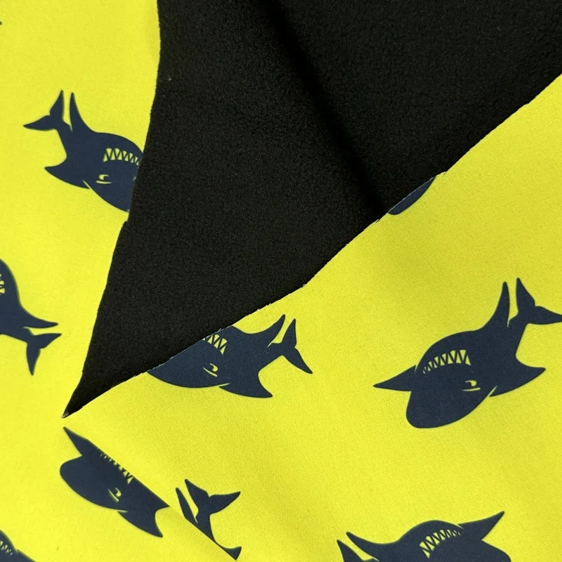Print spandex polar fleece breathable fabric soft shell composite  outdoor warmth fabric windproof softshell fabric for jackets