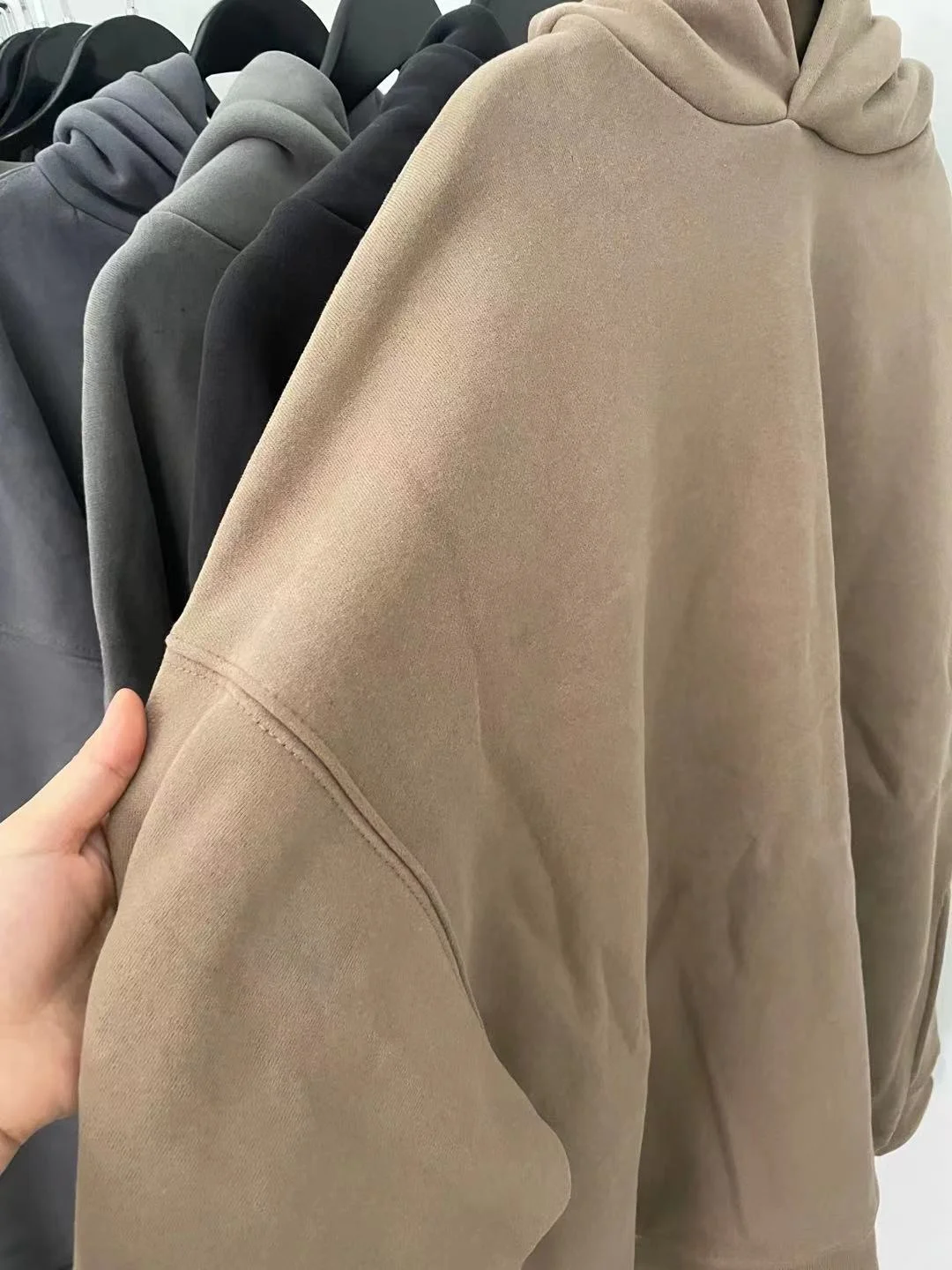 
2021 Fashion heavy boxy fleece hoody oversized drop shoulder blank pullover hoodies sweatshirts wholesale 