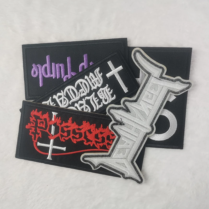 Hot sale baseball football embroidery iron on round sports team patches for jersey hat small flag custom embroidery patches