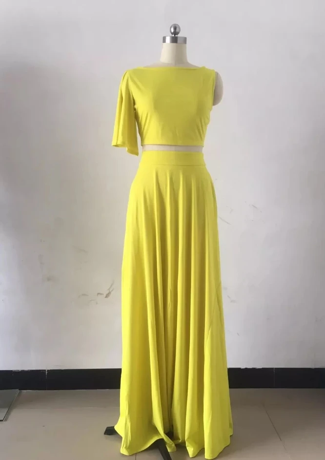 Fashion yellow two-piece suit summer ladies one-shoulder sleeve short T-shirt + big swing mopping skirt suit