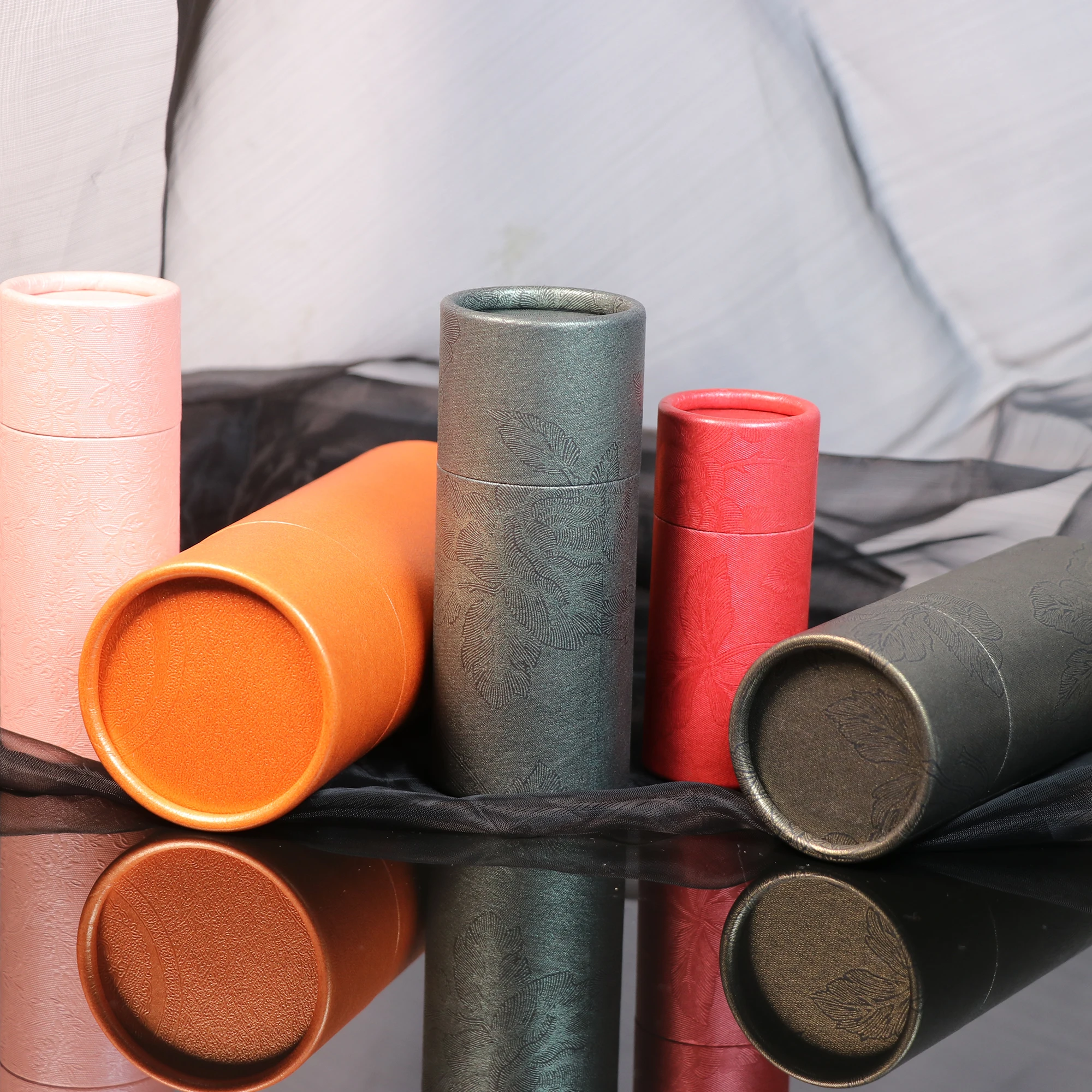 Custom Printing Cardboard Paper Cosmetic Tube Recyclable Paper Tube for Cosmetic Packaging