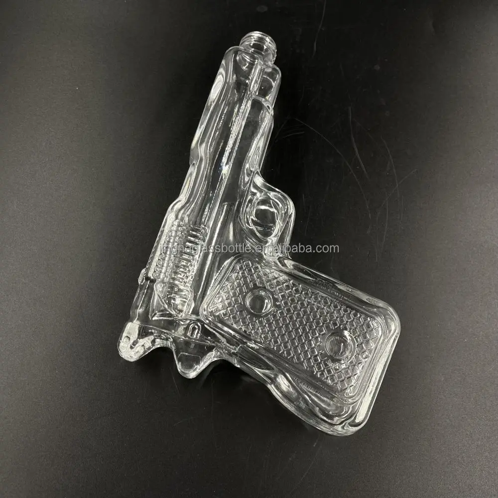 JINGNA Recyclable ak47 gun shape customized  220ml 500ml wine bottle whisky brandy vodka glass bottle