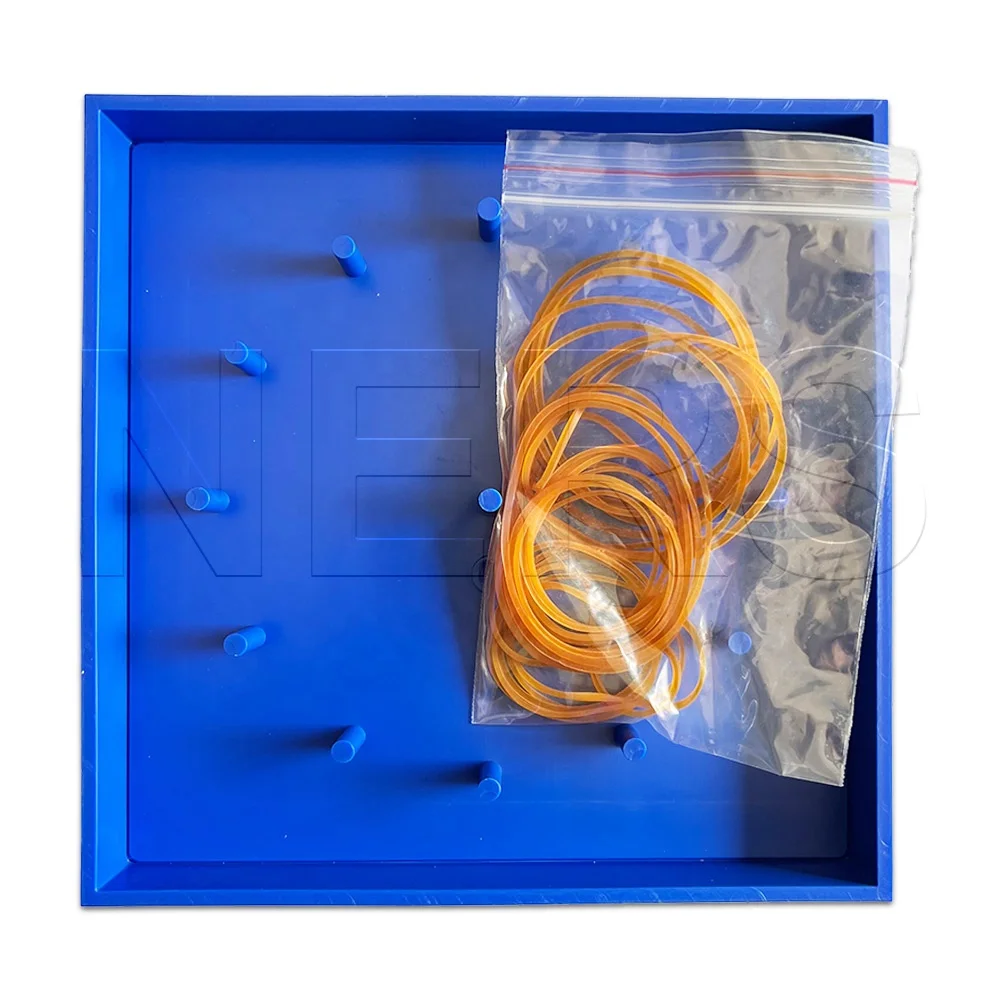 NERS Plastic Blue Geometry Square and Circle Pattern 5 x 5 Geoboard