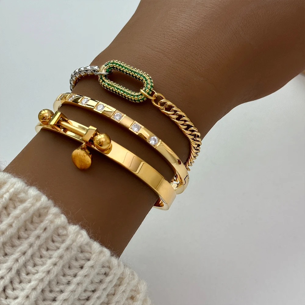 2024 New Unique Design 18k Gold Plated Stainless Steel Two Tone Splicing Chain Oval Full Zircon Charms Bracelet For Women MK3678