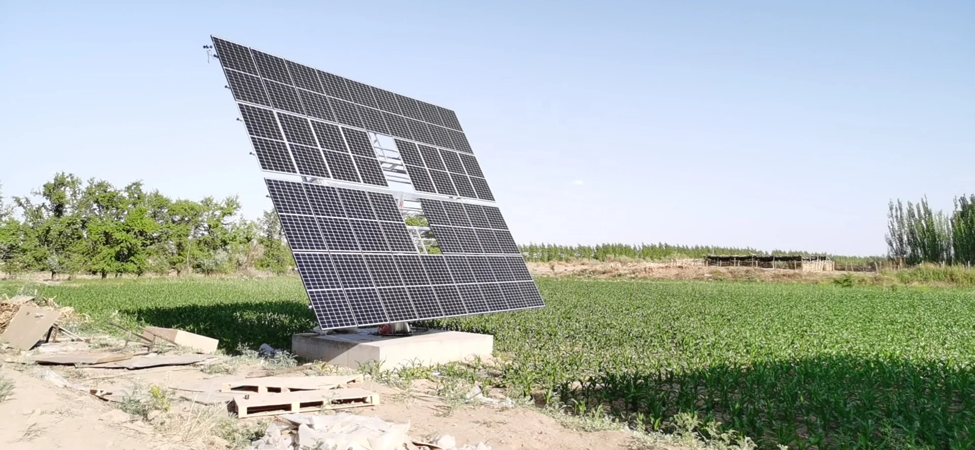 on grid  resident Dual Axis solar tracker system solar panel 12kw solar tracking system