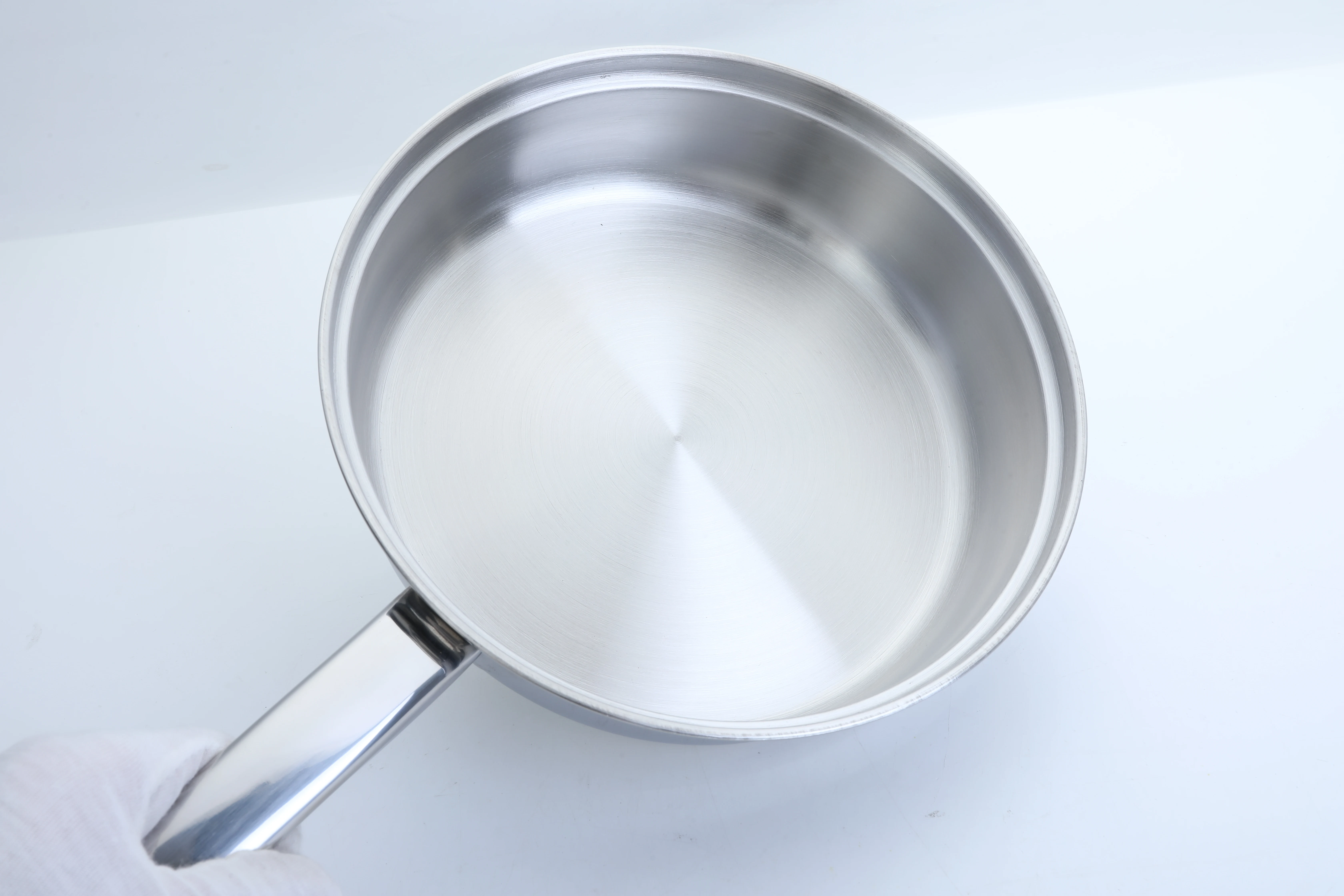 Stainless Steel egg poacher and cooker with 4pcs non-stick cups microwave egg poacher pan