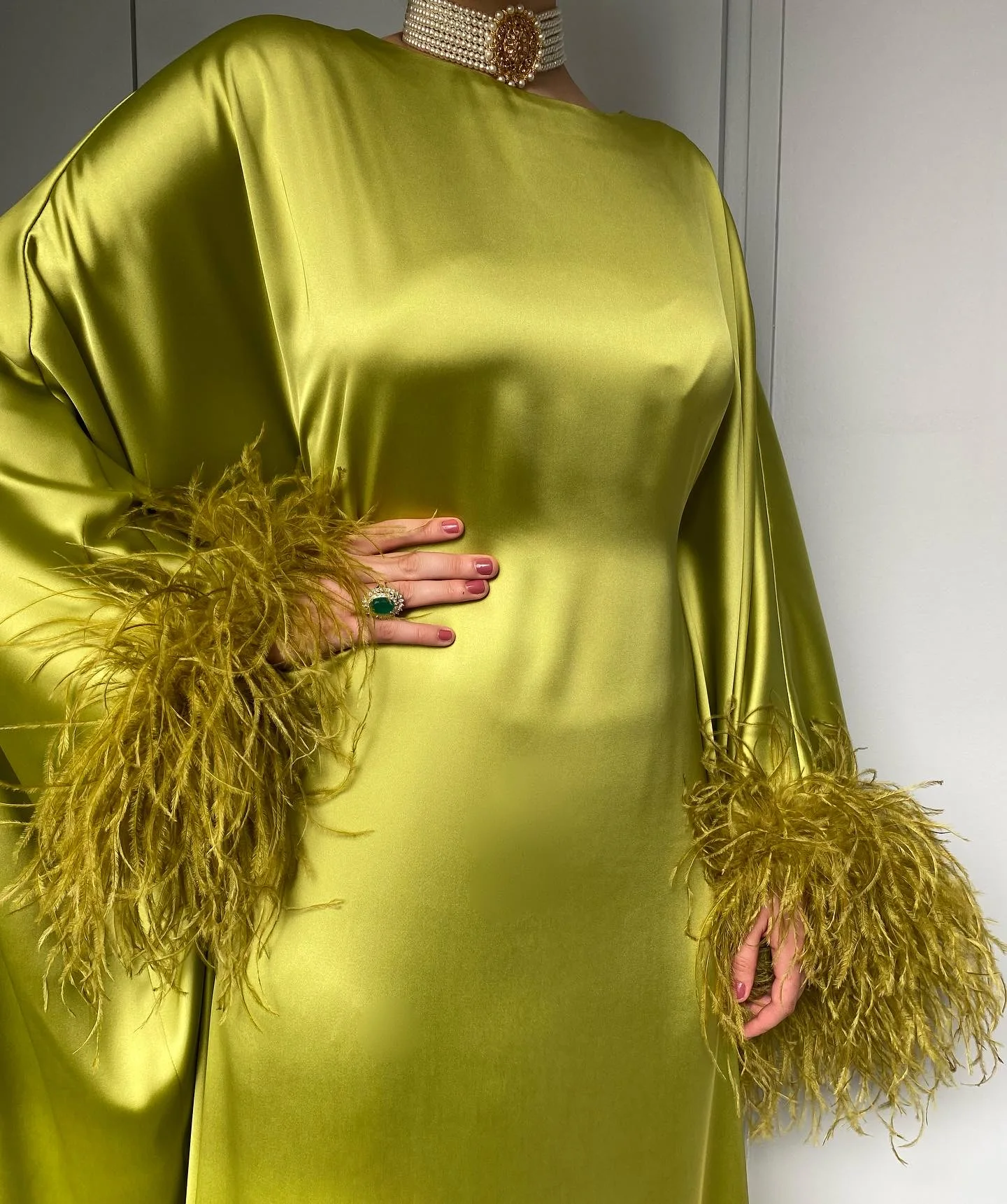 Saudi Arabia Jersey Prom Gown With Feather Shawl Long Sleeve Dubai Floor Length Elegant Evening Dress For Women Luxury