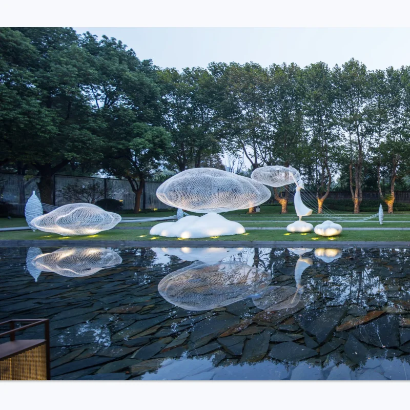 LED Outdoor Landscape Street Motif Light art modern garden decor metal wire mesh literary sculpture