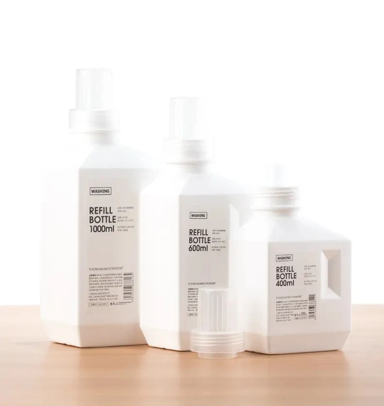 Replace empty bottles with plastic large capacity ins-style household cleaner laundry detergent in separate bottles