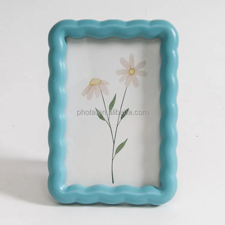 PHOTA Irregular Shape Picture Frame with Customized Size