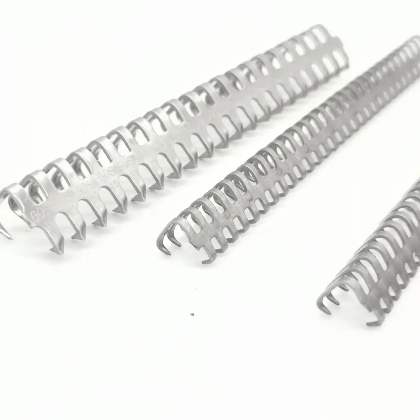 Durable and Reliable 15#-1200MM Stainless Steel Conveyor Belt Lacing Fastener Category Product