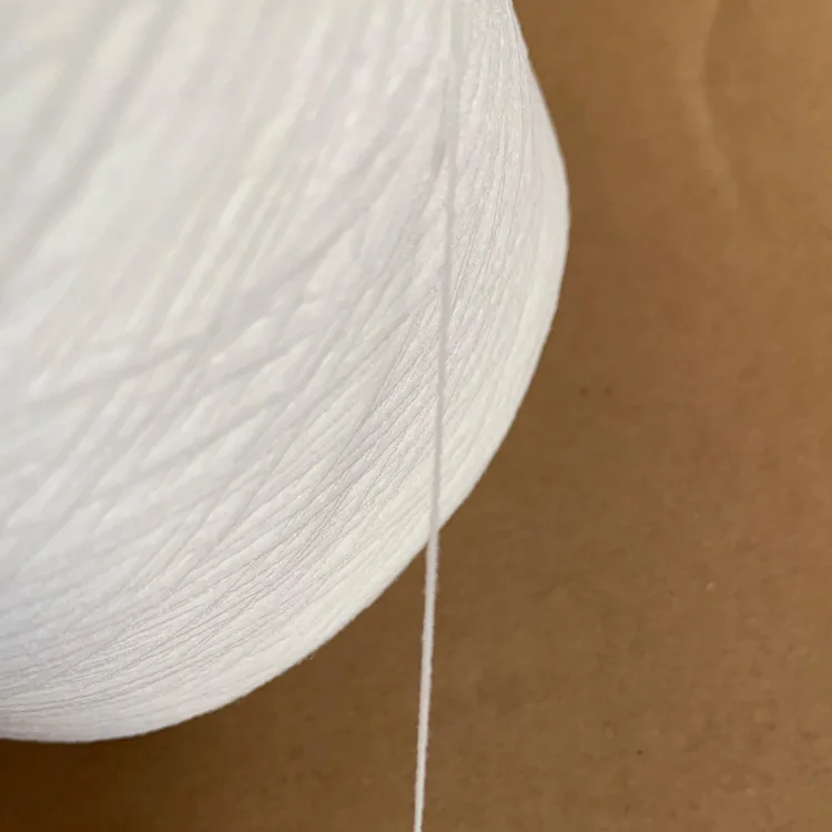 manufactory price latex covered polyester yarn elastic thread use for gloves and belt 52# white rubber yarn