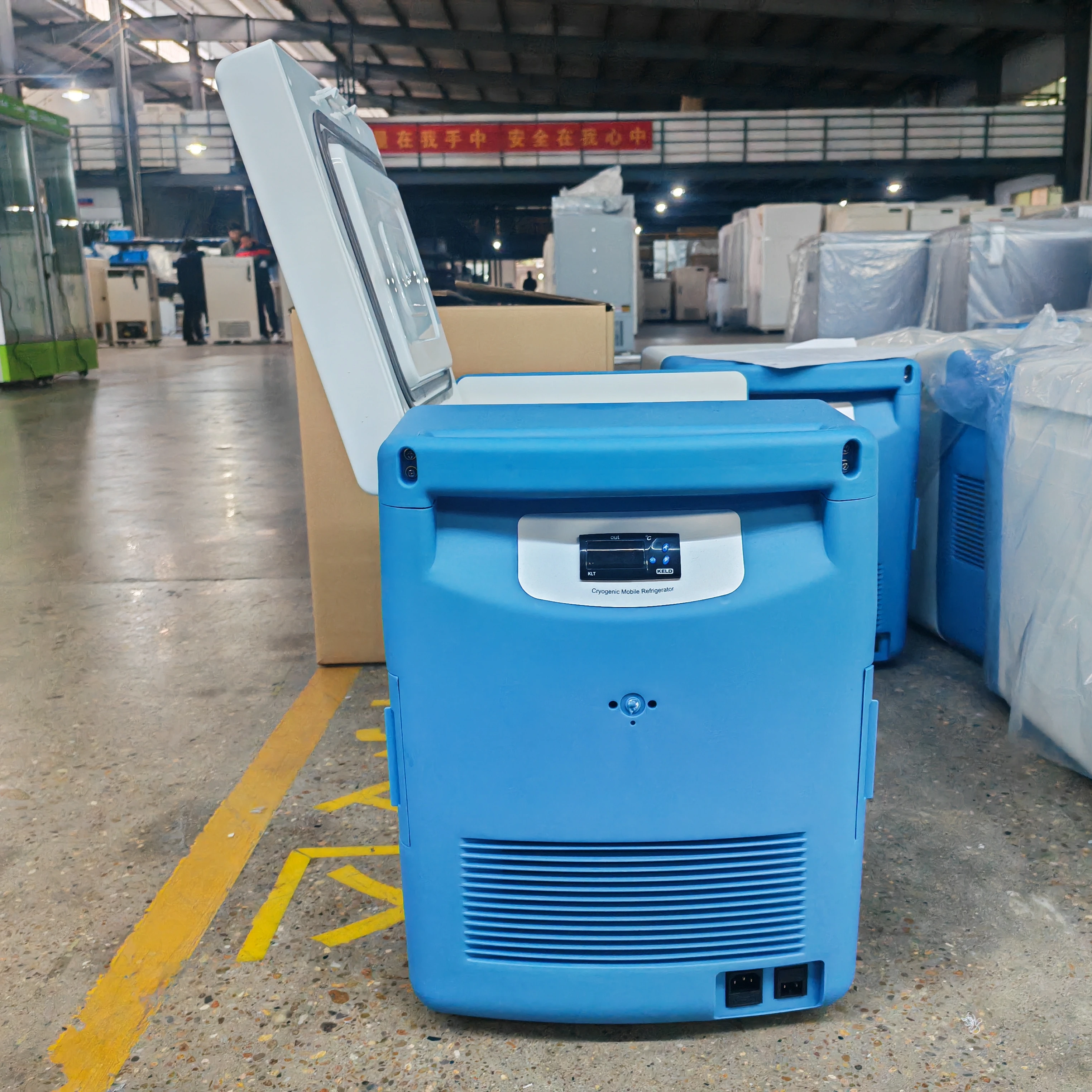 -86C Degree 25L Mini Medical Freezer -86 Portable Freezer Factory Sale Directly Transport Freezer