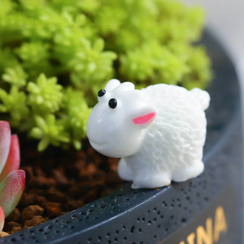 Fairy Garden Miniature Cute Little Sheep Decoration Plastic Craft Micro Moss Landscape Accessories DIY Terrarium Figures