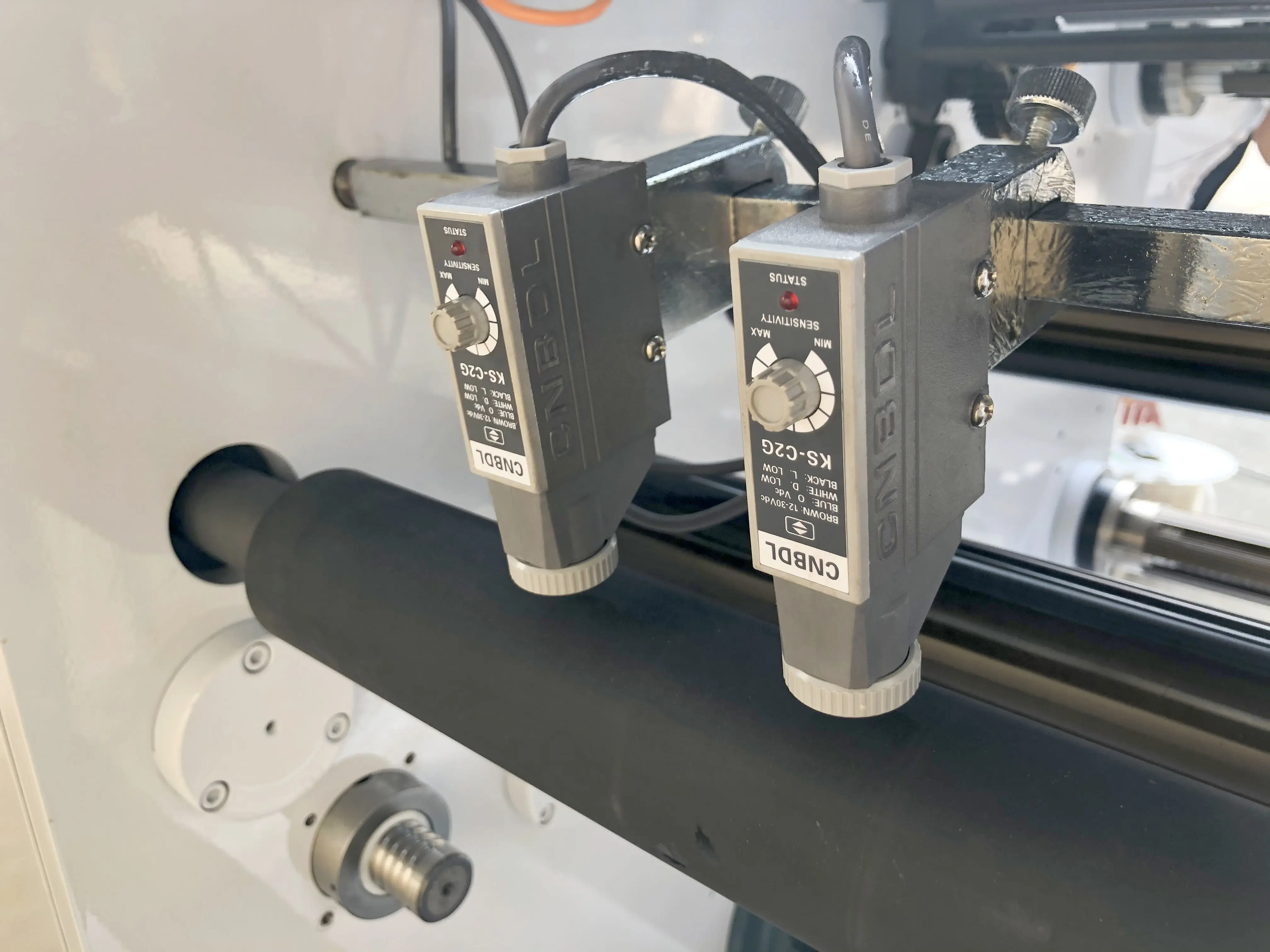 FQ-320 self-adhesive label slitter rewinder for printed pearl film label