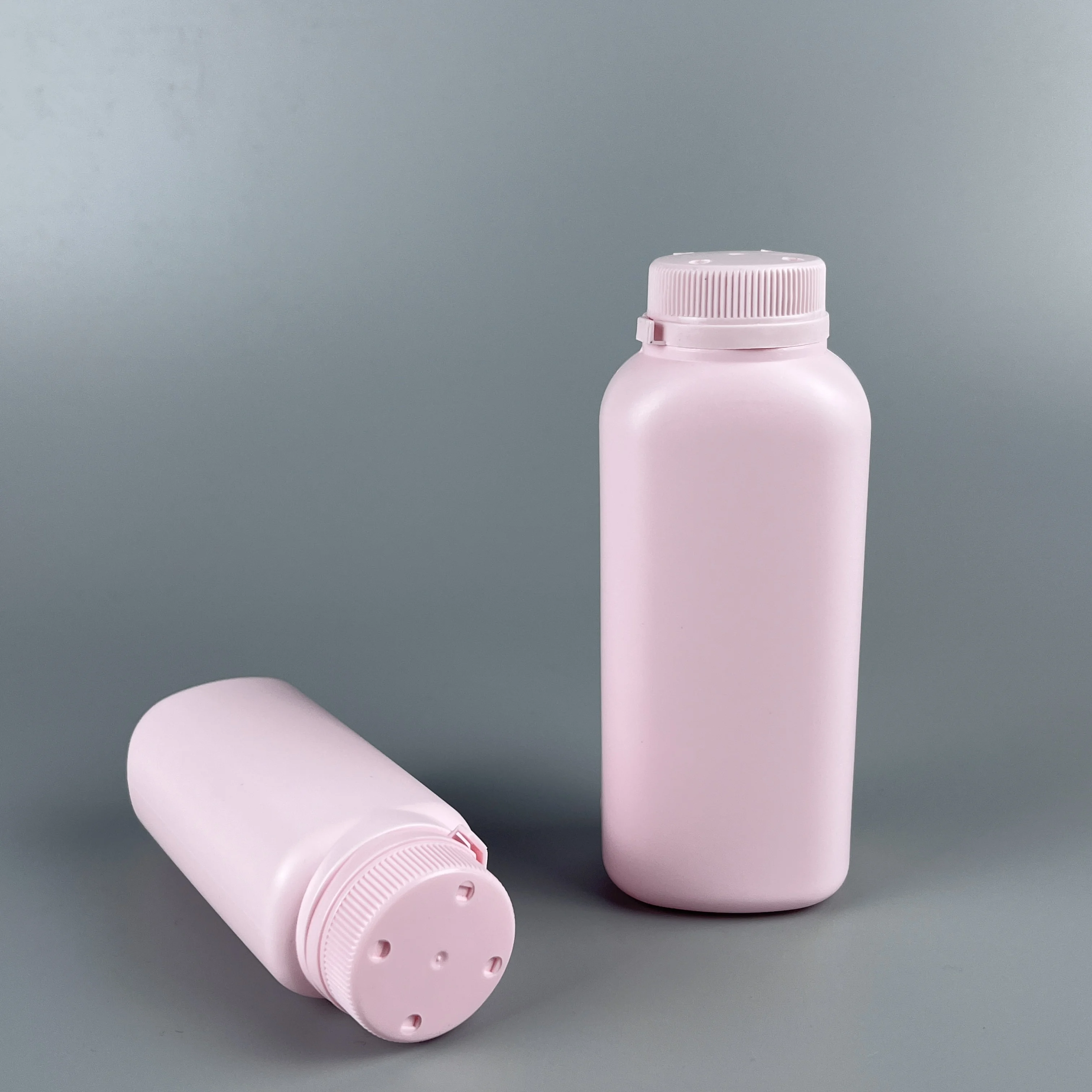 Hot Selling Empty Powder Container Bottle Powder Plastic baby powder Bottle for Skin Care Body mini bottle wholesale