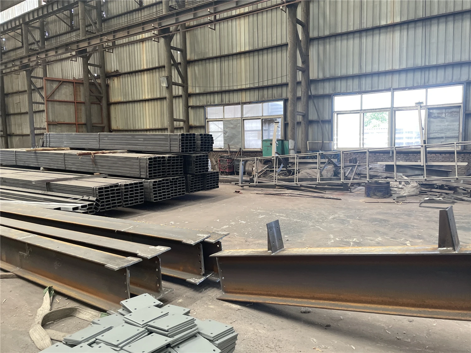 Affordable 2-Story Temporary Detachable Prefabricated Container House Hospitals/Employee Dormitories Building Factory