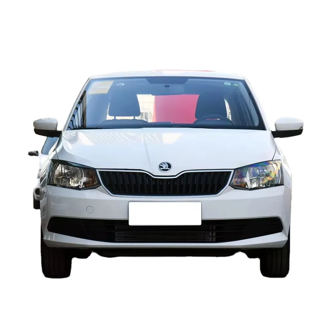 2015 Подержанный автомобиль SKODA Fabia 1.4L 90 лошадиных сил 6-Скоростной автоматический небольшой лидер продаж от Chian