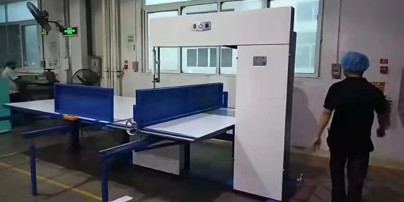 Small Investment Vertical EPE Foam Cutting Machine