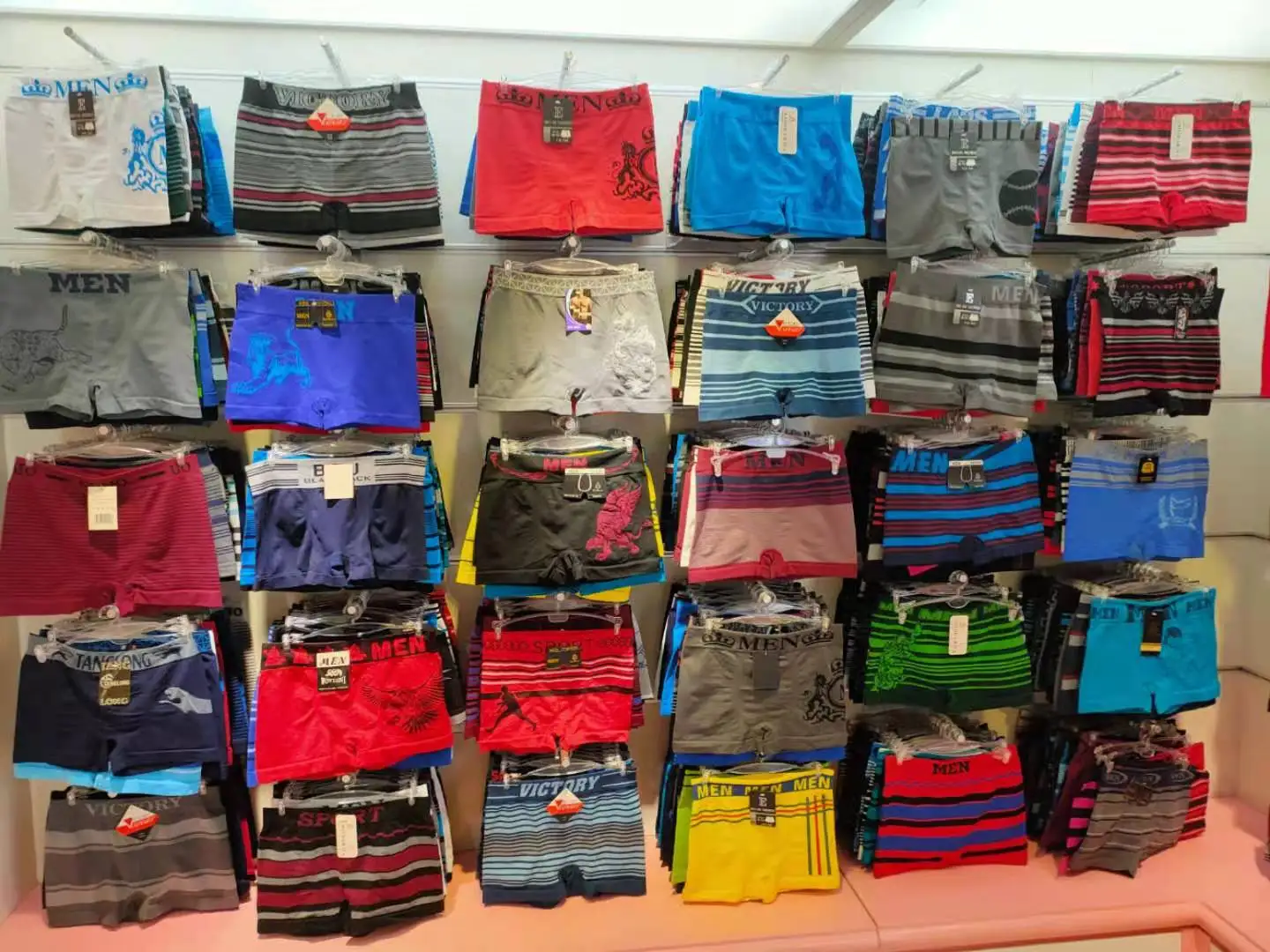 OEM мужские высокоэластичные Бесшовные дышащие трусы-боксеры большого размера нижнее белье