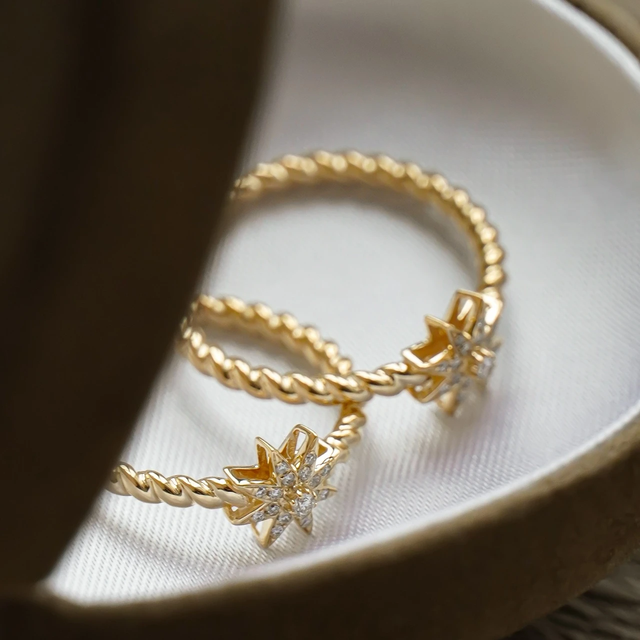 H&F Original 14k Solid Gold Ring Vintage Natural Diamond Simple Designs for Girls Hammered Star 14 karat Rings Fashion Jewelry