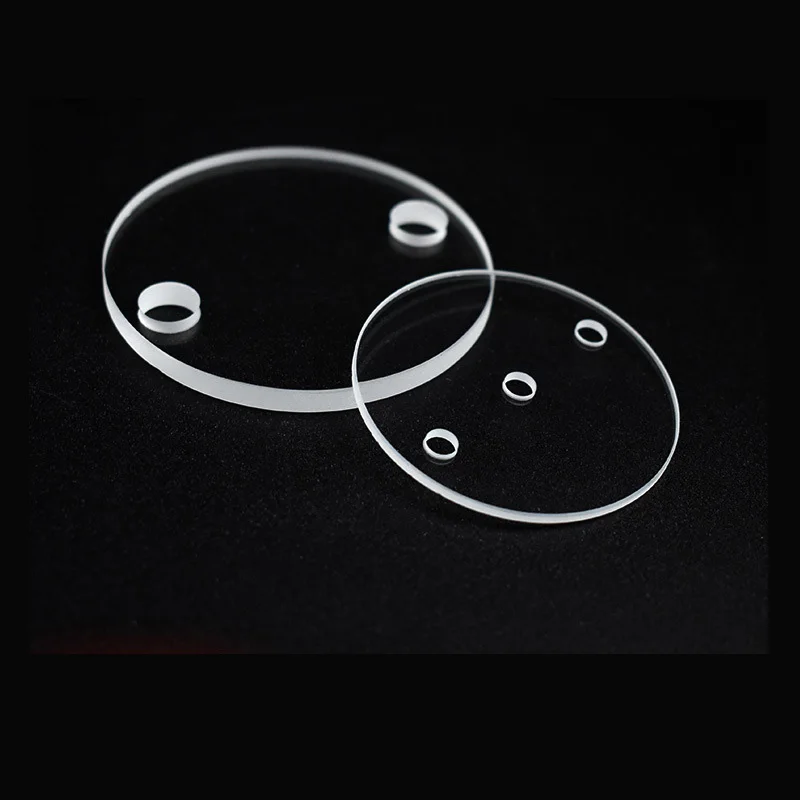 
Transparent quartz glass disc with hole 