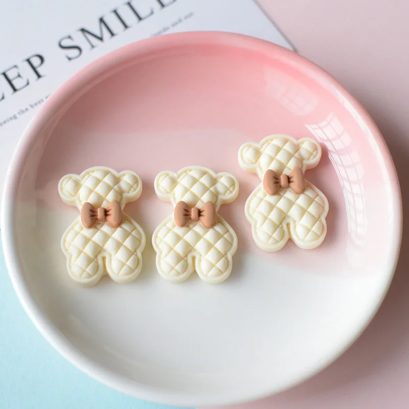 New Mini Flat Back 3d Resin Cute Cream Colorful Bear Doll Decor Craft Children Kids Phone Case Keychain Hairpin Charm Jelly DIY