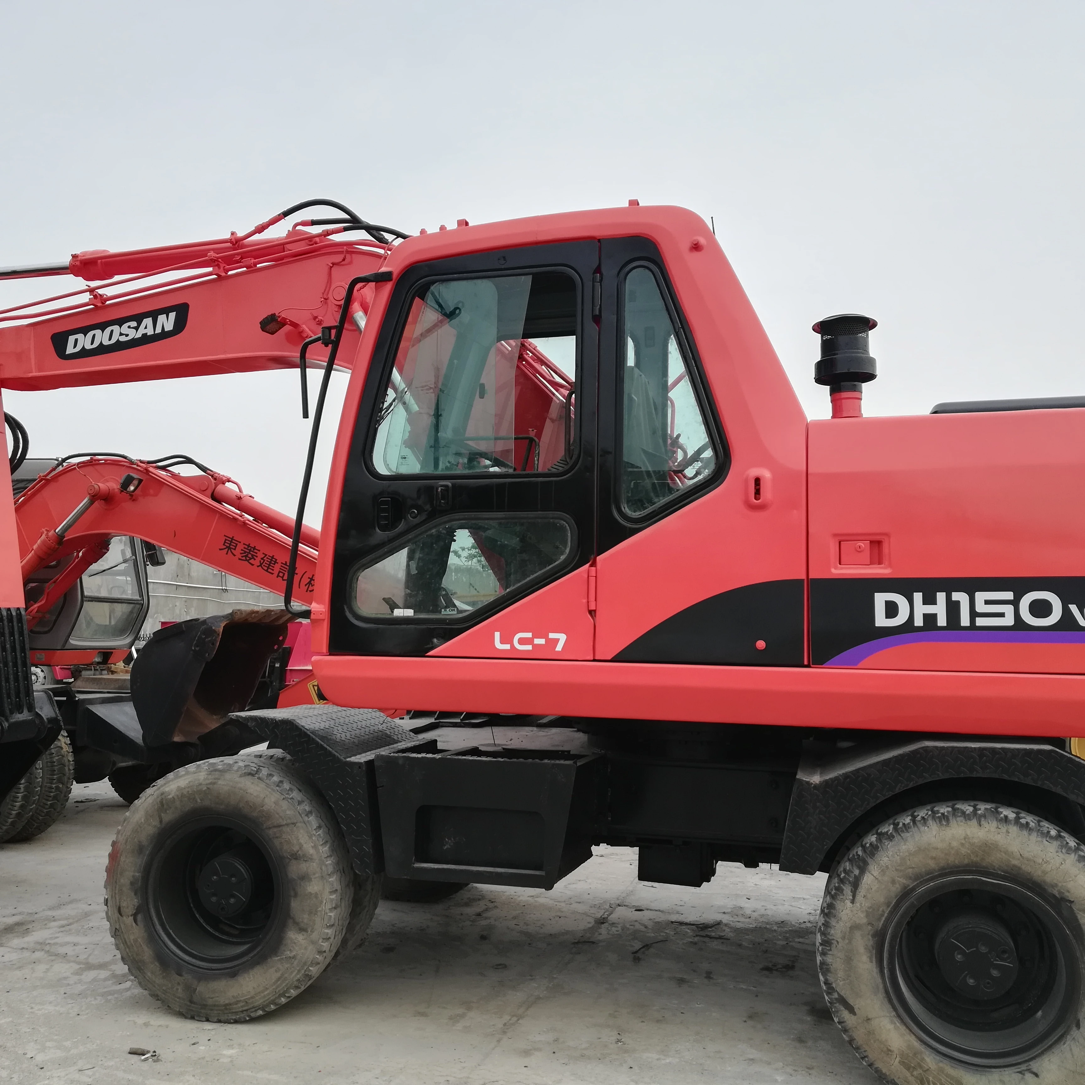 USED DOOSAN DH150W-7 HOT SELL CHEAP PRICE WHEEL EXCAVATOR