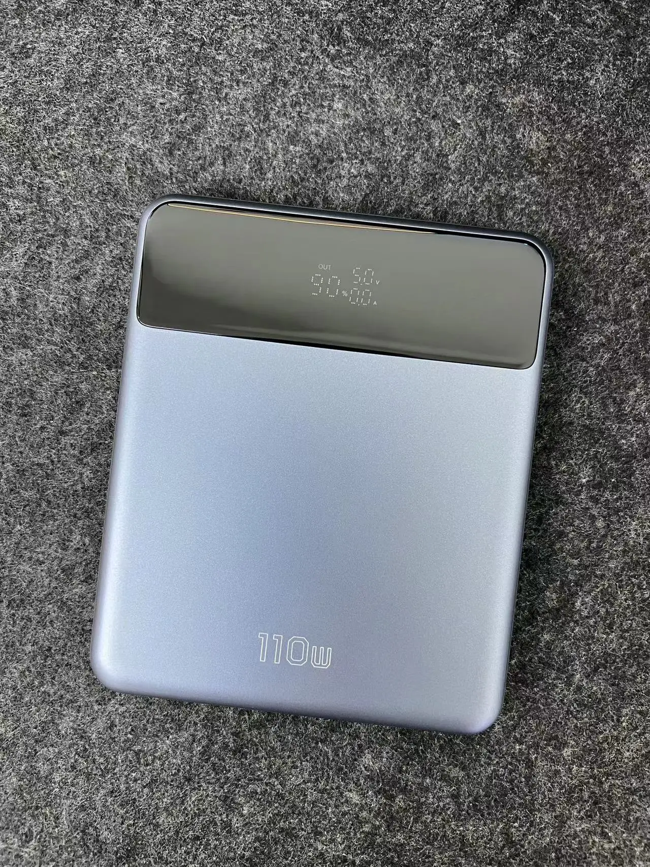 100W Blade USB C Portable Laptop Charger power bank  Super Fast Charging 20000mAh Slim Battery Pack for Laptop