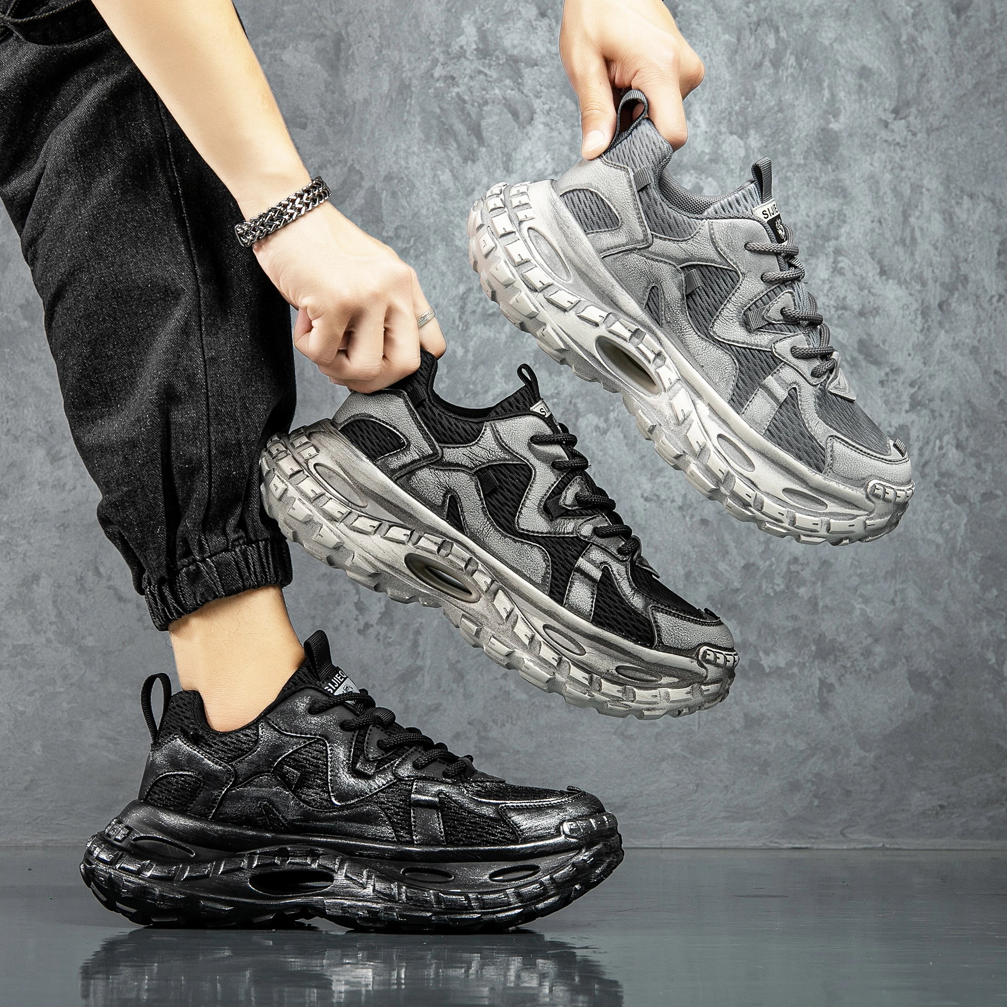 Custom Men Sneakers Casual Men Soft Sole Board Shoes Fashion retro Breathable Height Increased dad chunky Platform Running Shoes