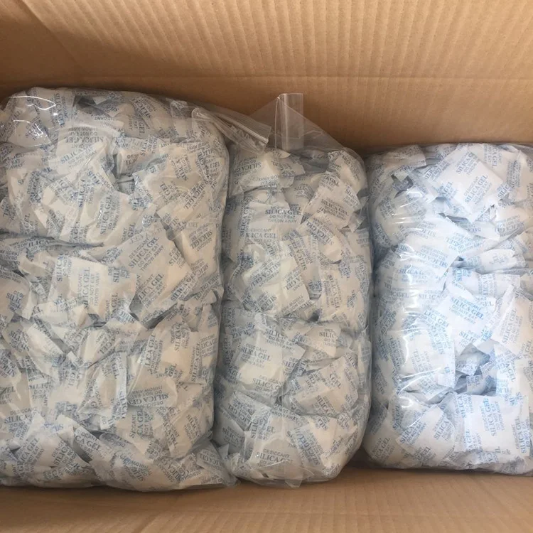 China MOQ 25kg carton moisture adsorption small bag desiccant silica gel to control humidity of environment